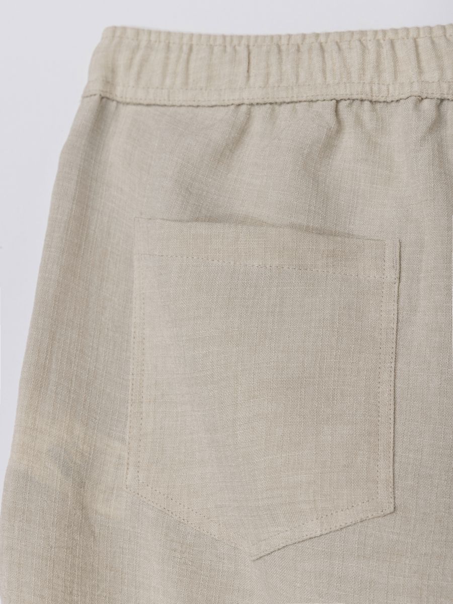 מכנסי בד לגבר עם גומי ושרוך קשירה